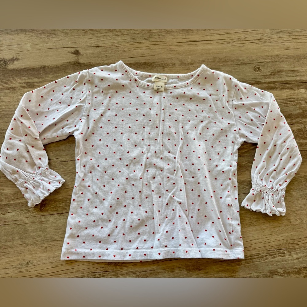 Crewcuts White with Red Hearts Long-sleeve ruffle-sleeve tee Size XS (4-5)